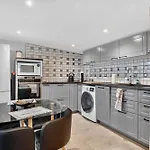 Cabanon Des Amandiers Апартаменты *
