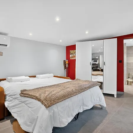 Cabanon Des Amandiers Apartment